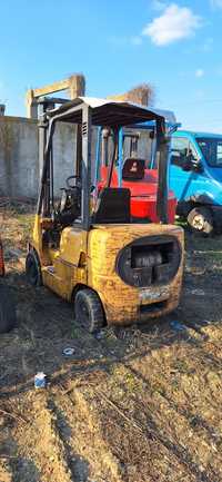 Caterpillar  1.5 tone Diesel dezmembrez stivuitoare