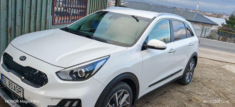 Kia niro hybrid 2020