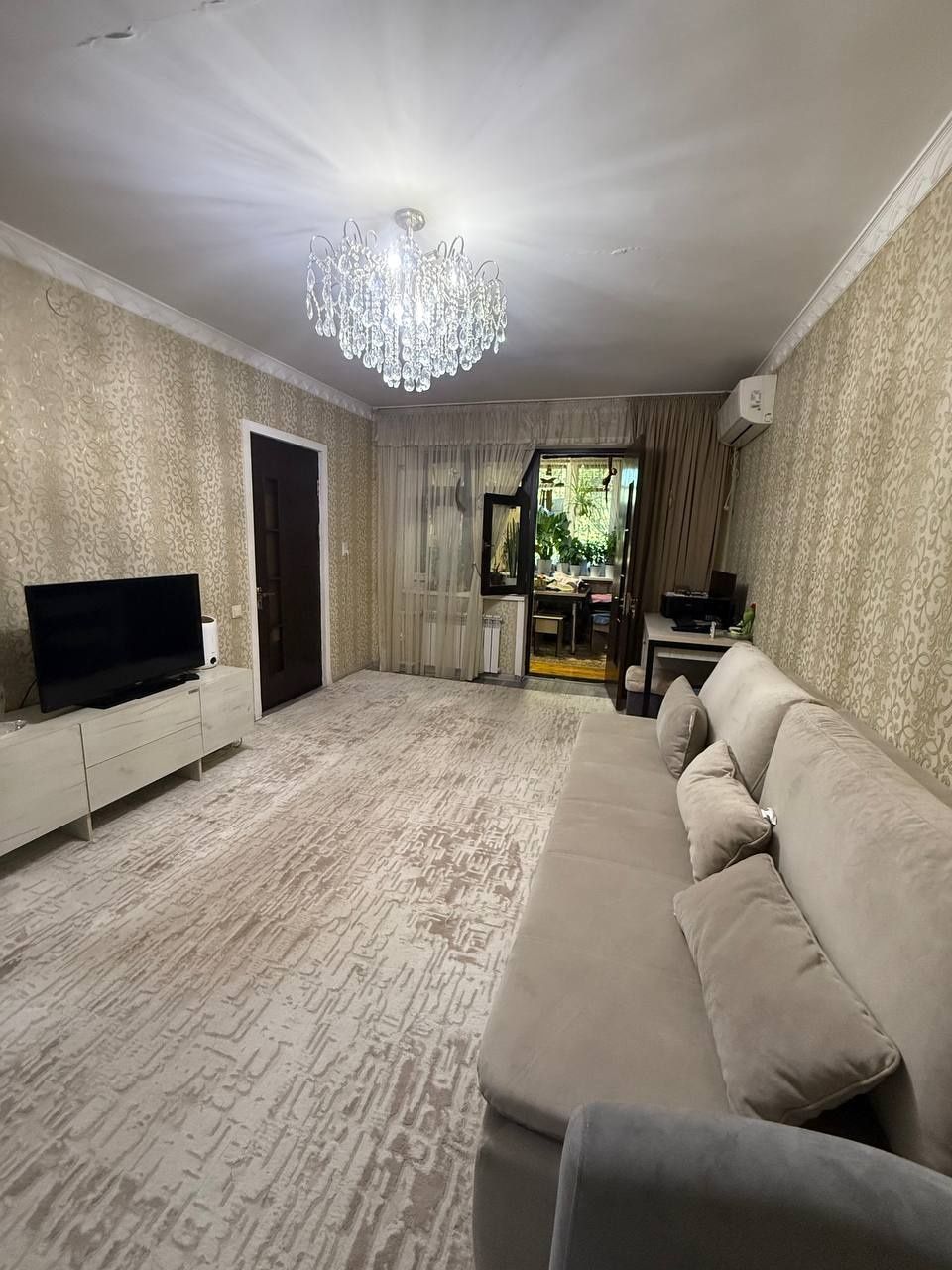 Продаётся Чиланзар 8 2в3/4/4 Б 2* 6