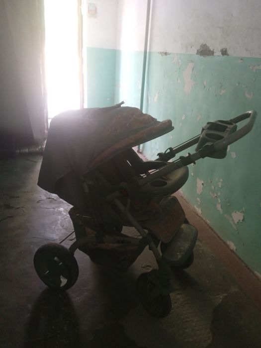 Продам детскую коляску