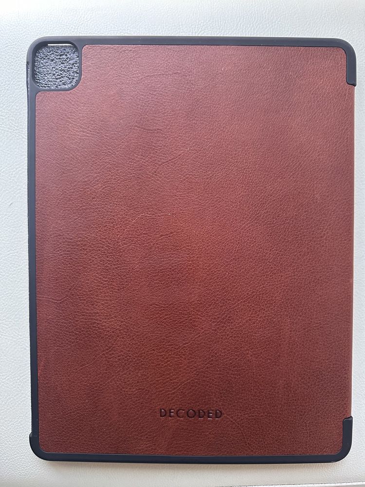 Decoded Leather Slim Cover - кожен калъф и поставка за iPad Pro 12.9'