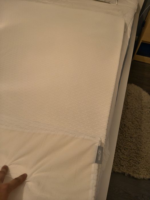 Vând topper wellpur 160x200 spumă memorie aproape nou