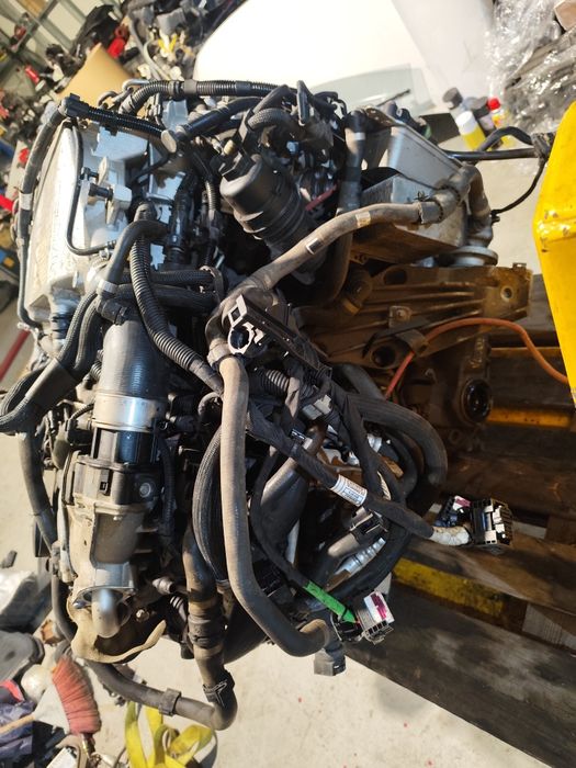 Motor BMW M50D cu 4turbine cod: B57D30C pt X5 G05 X6 G06 X7. G11 etc