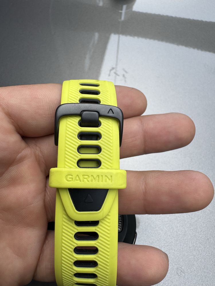 Смарт часы GARMIN