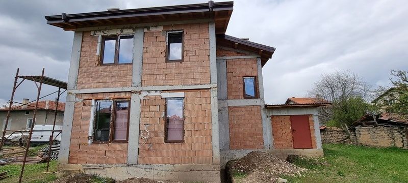 Зидане на къщи,стени .Тухли итонг