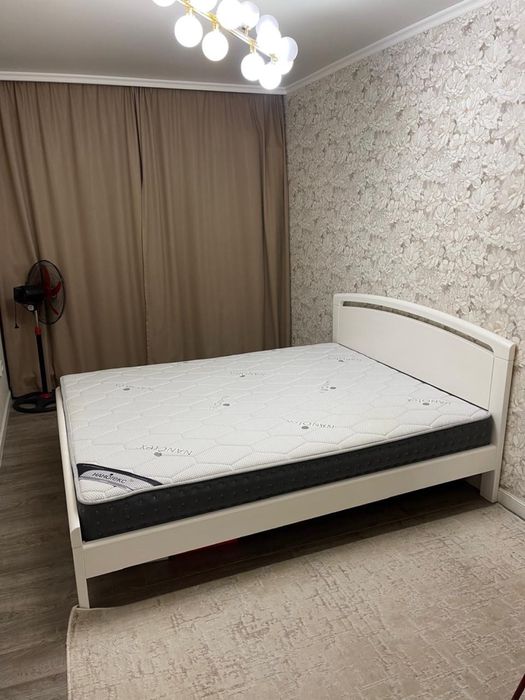 Кровать двухспалка и в подарок ортопедический матрас