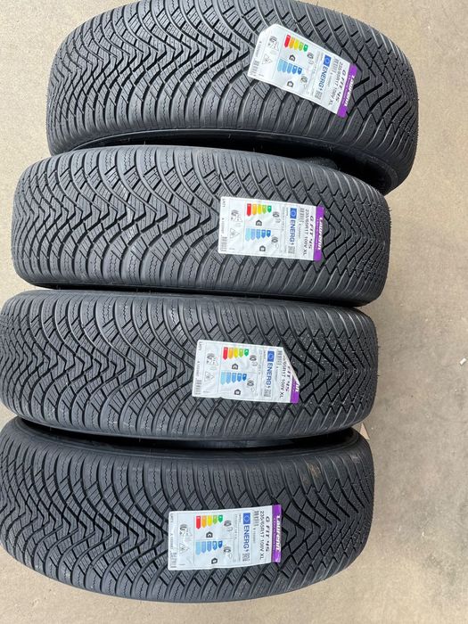 Vând 4 anvelope 235/65/17 Laufenn de 4 sezoane noi