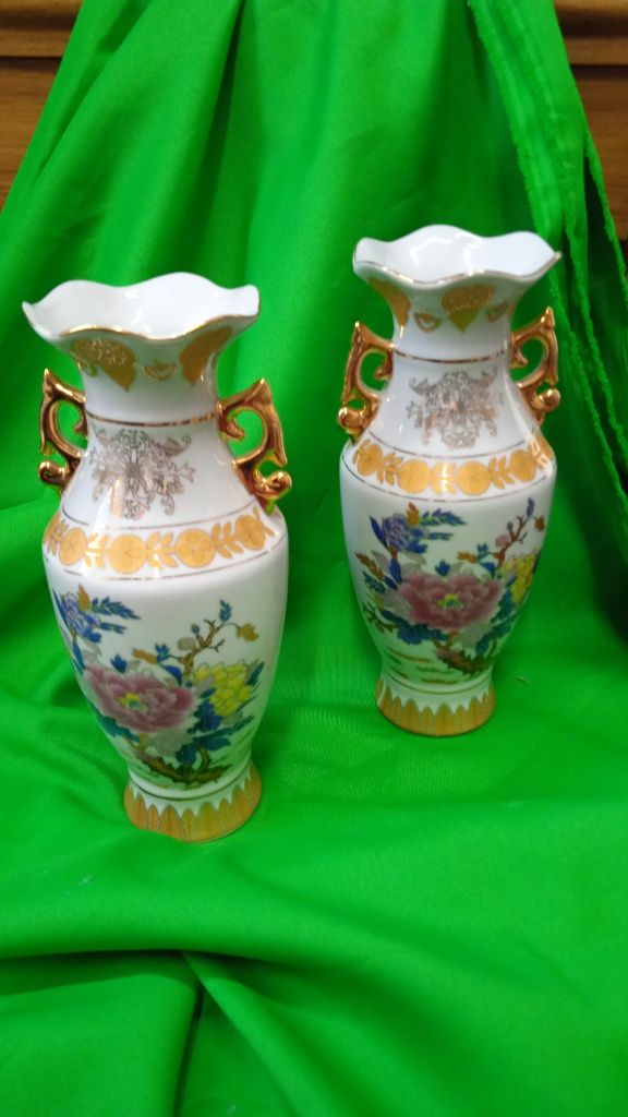 Коллекционные вазы ,фужеры ,Богемия