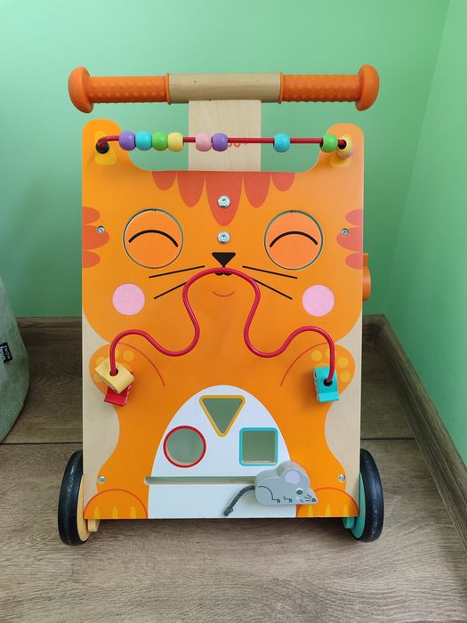 Дървена проходилка Walker