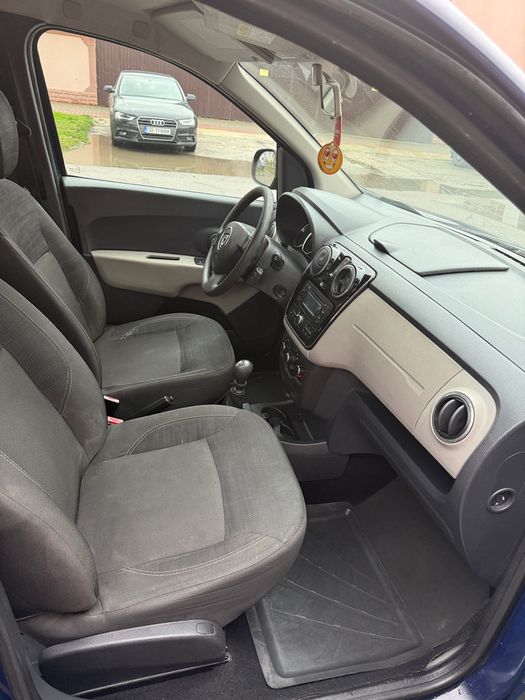 Vand Dacia Lodgy 1.5 disel 2016 7 locuri