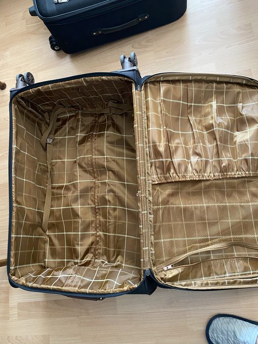 Vand troler mari si mici