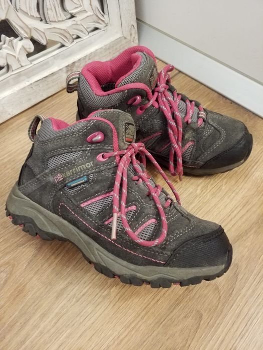 Ghete/ botine, marime 30,5. Piele naturala. Noi.