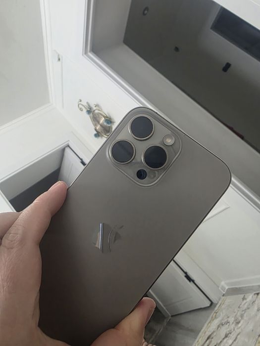 iPhone 16 pro max 256 гб 100% аккумулятор коробка есть