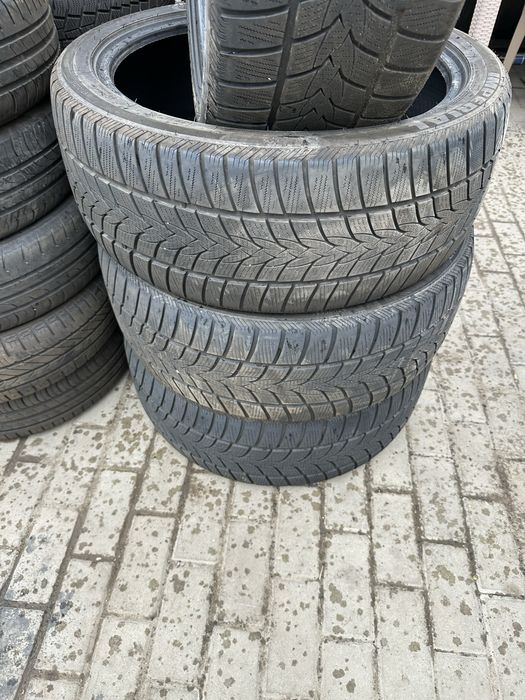 Set 4 anvelope de iarna 255/40/21 Imperial 2023
