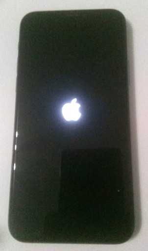 Vand Iphone 11 pro max 256 G
950 - neg