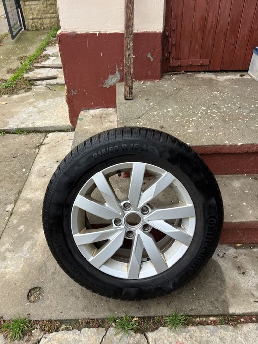 Jante R 16+cauciucuri iarna VW Passat B8