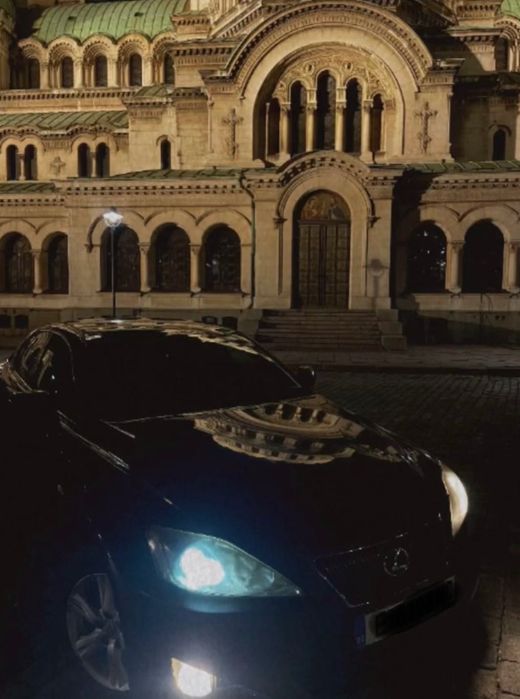 Lexus is220d на части