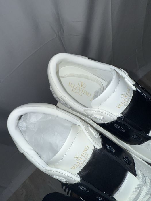 Adidasi Valentino Garavani albi negru 40 43 Premium