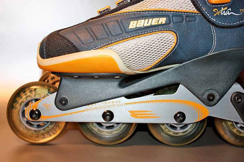Role / Patine - BAUER Xtra 7.0W PRO (EU 40.5) Hockey Inline Skates NOU
