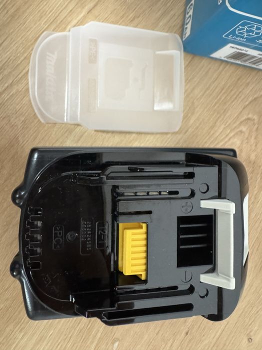 Acumulator Baterie Makita 6Ah BL1860B nou! Original!