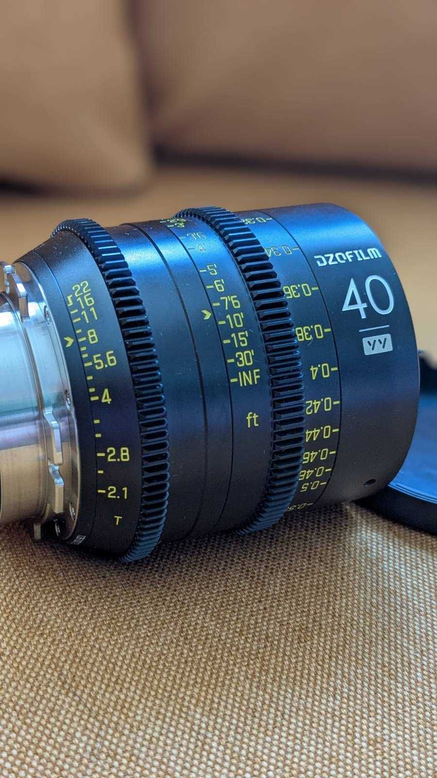 Кино обектив DZOFILM VESPID PRIME 40mm T2.1 - PL + EF Mount