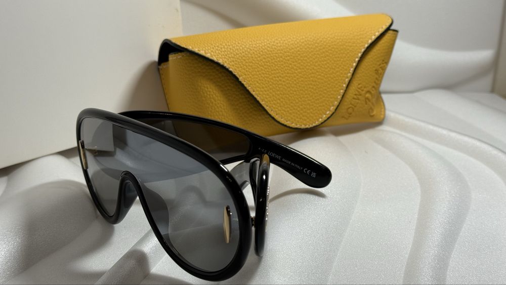 Слънчеви очила LOEWE