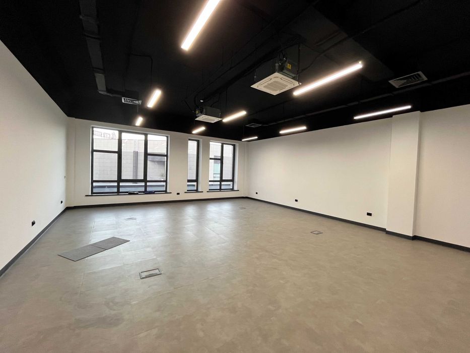 Продажа офисного этажа | 1061 кв.м. | Бизнес-Центр с готовым ремонтом