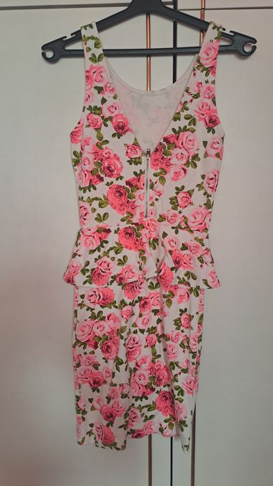 Лятна рокля на цветя