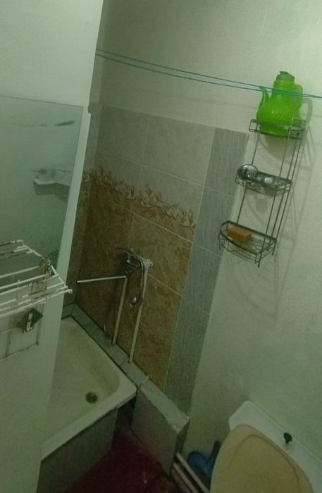 Продам 1 4 4 20кв бывшые общежития