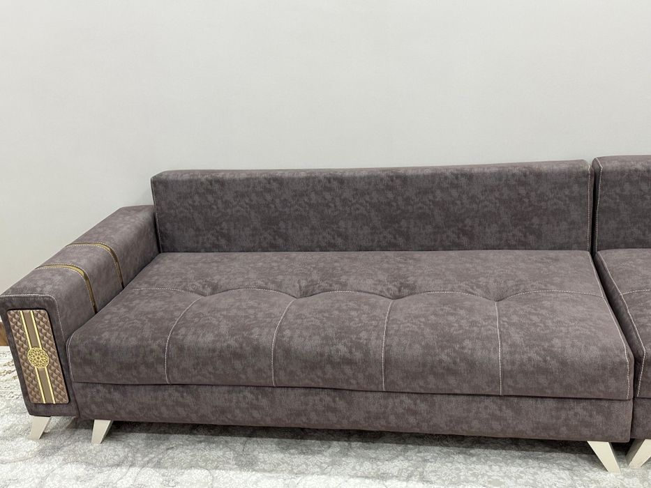 Продам диван в отличном состоянии.