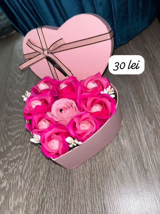 Aranjamente florale din trandafiri de sapun cadoul ideal preturi mici