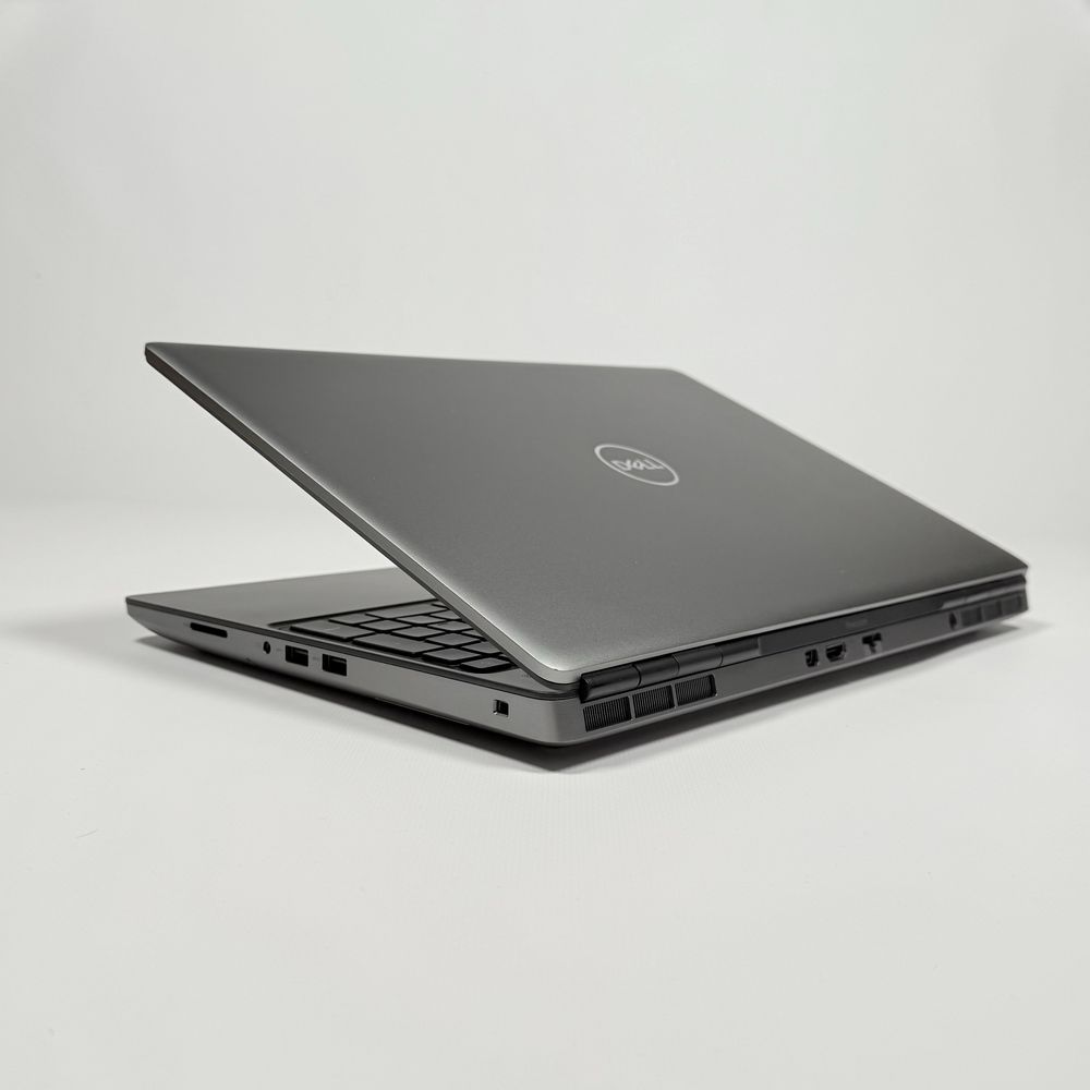 Dell Precision 7560/i7-11800H 24MB/NVIDIA T1200/96GB RAM/1TB NVMe