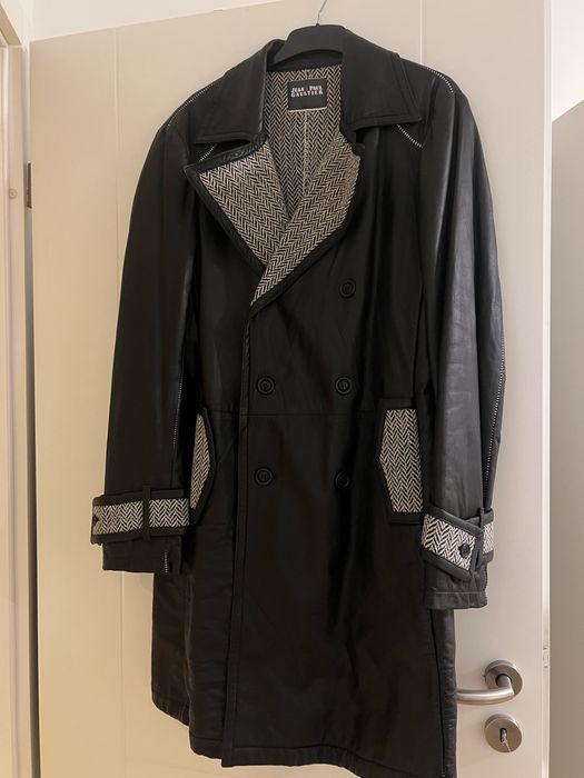 Vand palton piele barbatesc Jean Paul Gaultier, original!