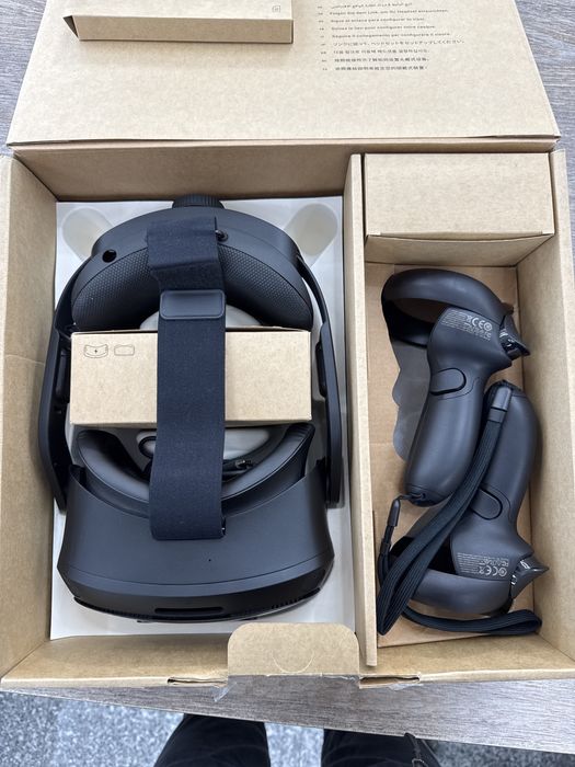 Ochelari VR HTC Vive Focus Vision 128GB