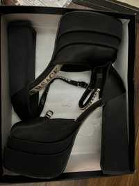 Versace туфли 39 размер