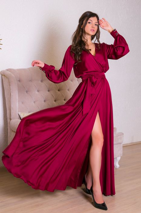 Бордовое платье вечернее