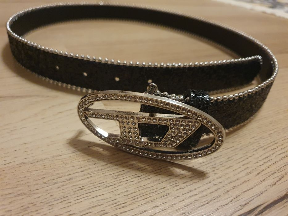 Curea, lungime 105 cm