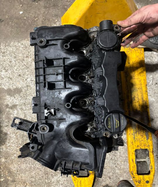 Motor fara anexe Citroen C4 prima generatie