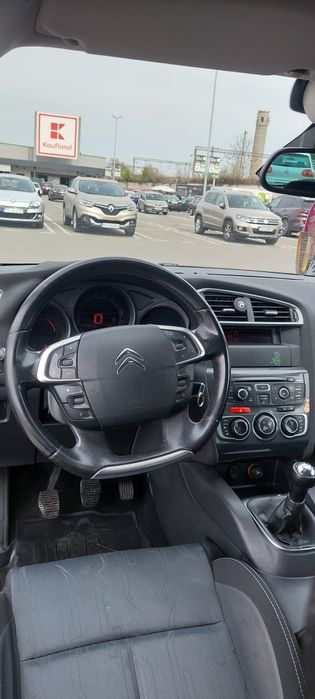 Vând citroen c4 1,6 hdi diesel exclusive