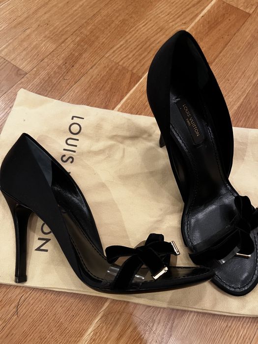 Louis Vuitton marimea 38, noi