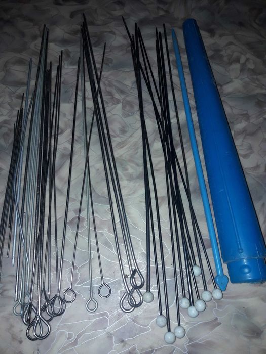 спицы советские и пряжа для вязания, мулине, бисер