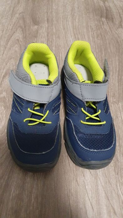 Adidasi marime 30