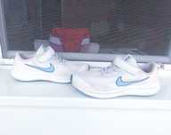 Маратонки Nike, номер 35