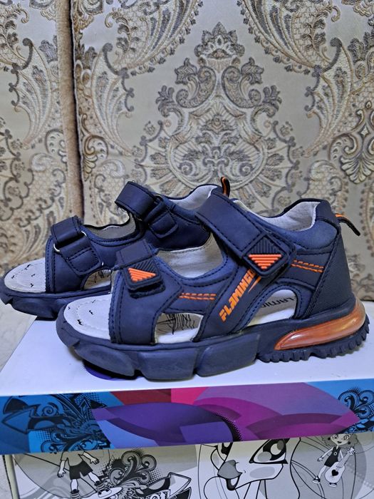 Сандали на мальчика