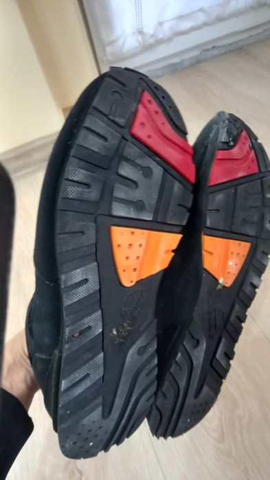 Маратонки Ellesse 39,5