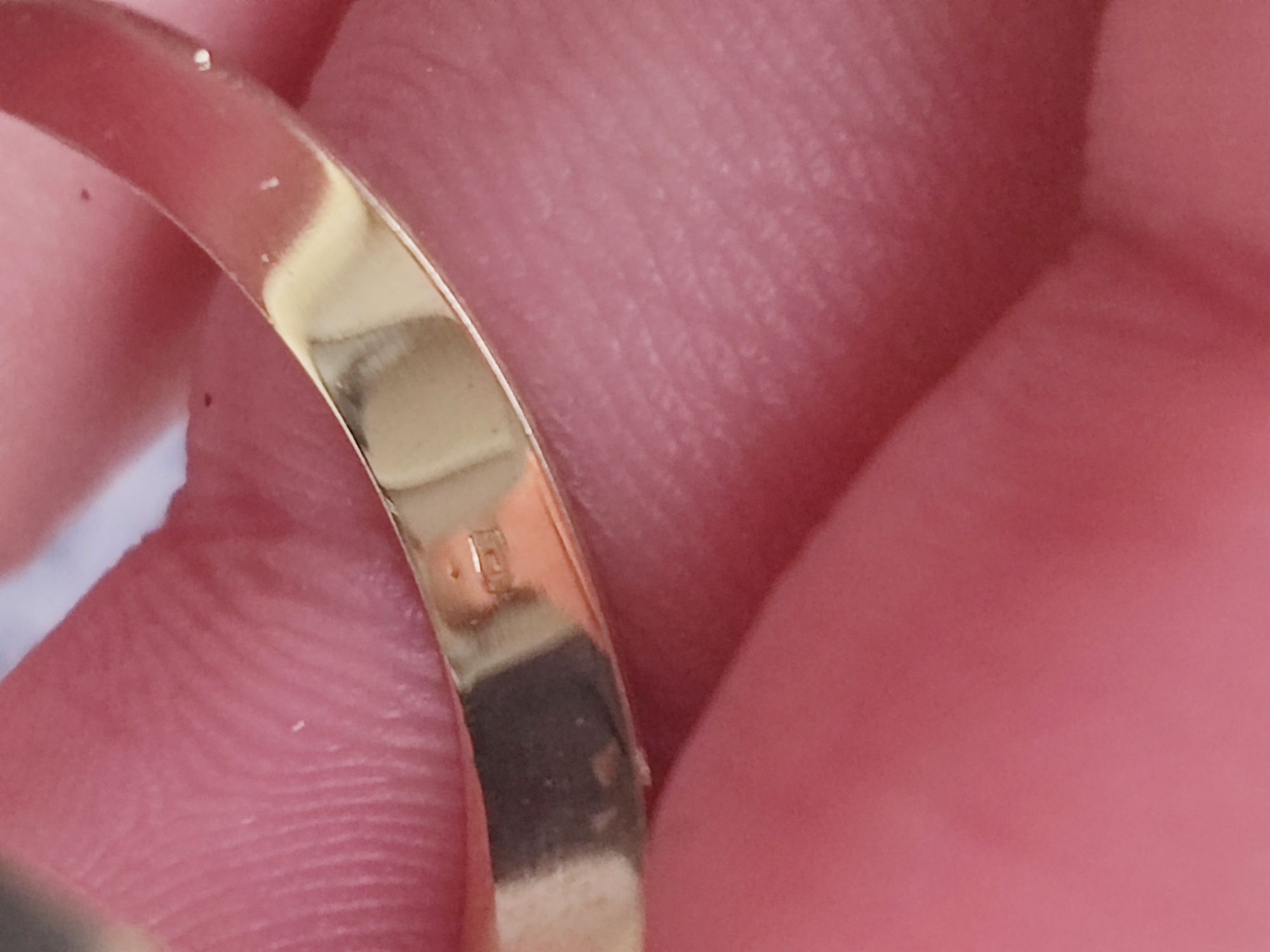 Ultimul pret-Inel Aur 14k(585),6,54 grame ,măsură 27/67,piatra  Onix S