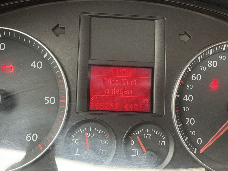 De vanzare jetta 1.9 / 2006