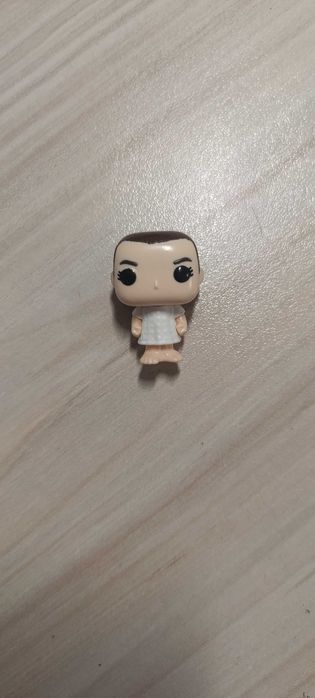 Kinder Joy Stranger Things фигурка
