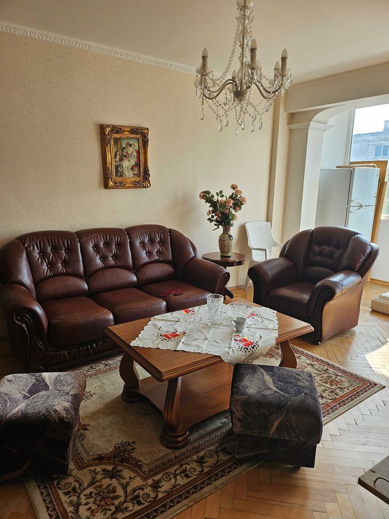 Продава се Двустаен апартамент в София, Дружба 1 - 74 кв.м за 1096 €/кв.м - Снимка #1