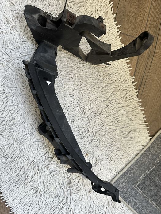 Държач за фар / броня  за Audi A4 b8